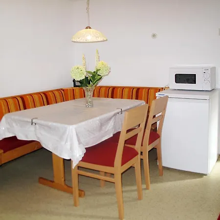 Haus Zingge 420w Apartment Fendels